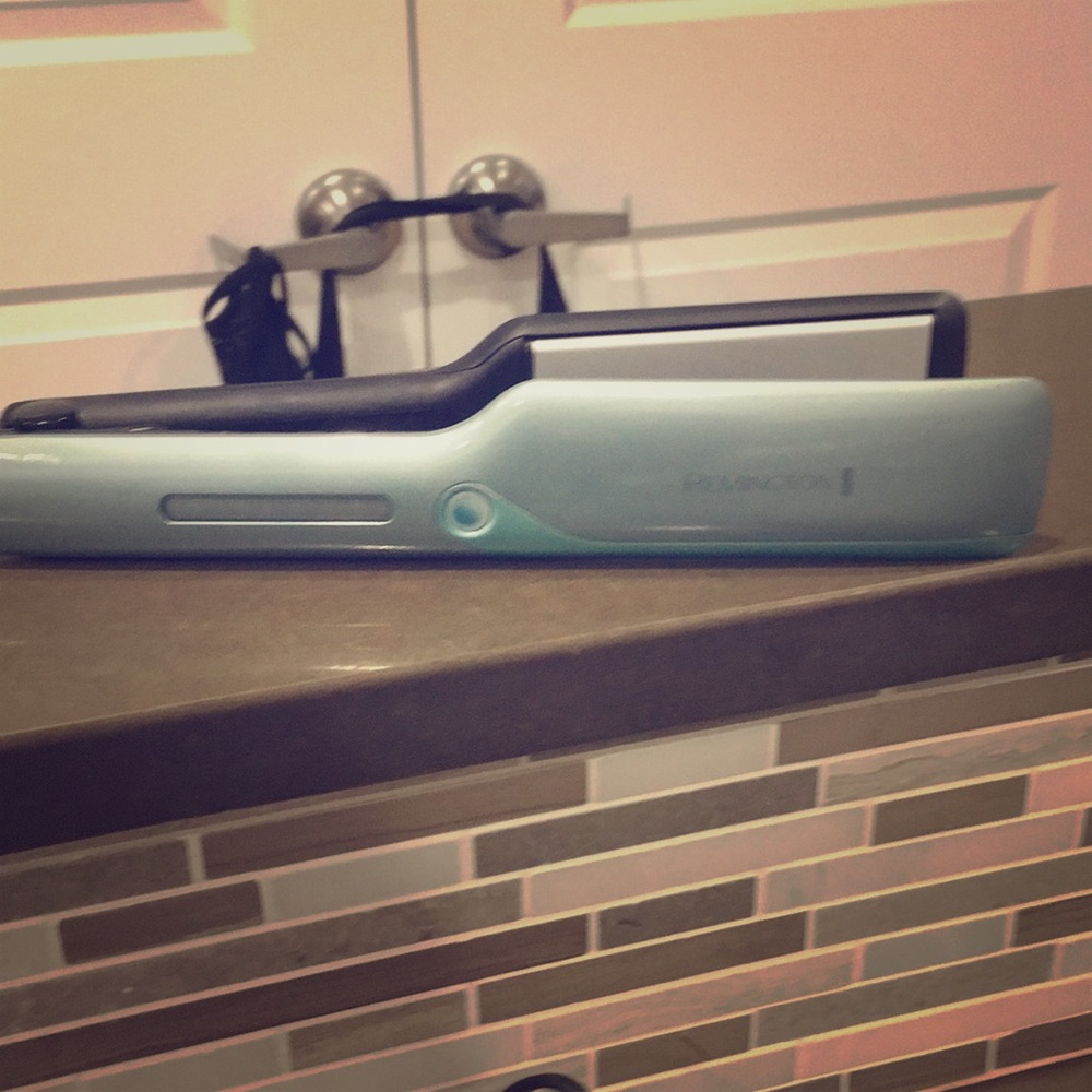 Remington T Studio PROtect straightener